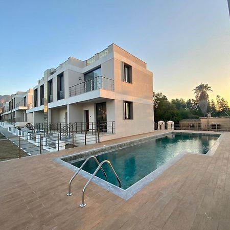 Palmiye Apartment Кирения Экстерьер фото
